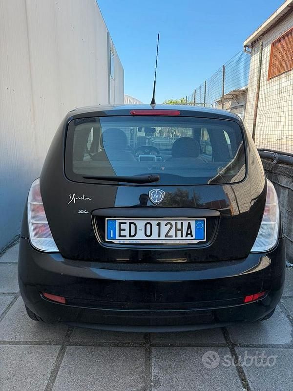 Usata Lancia Ypsilon 2010 Nero Utilitaria