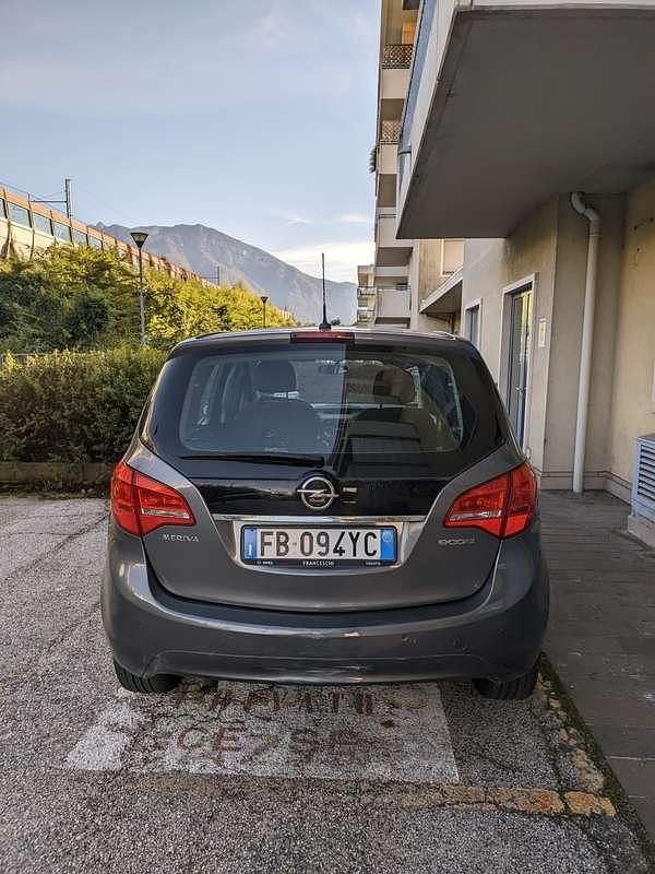Usata Opel Meriva 120 CV (88 kW) 2016 Monovolume