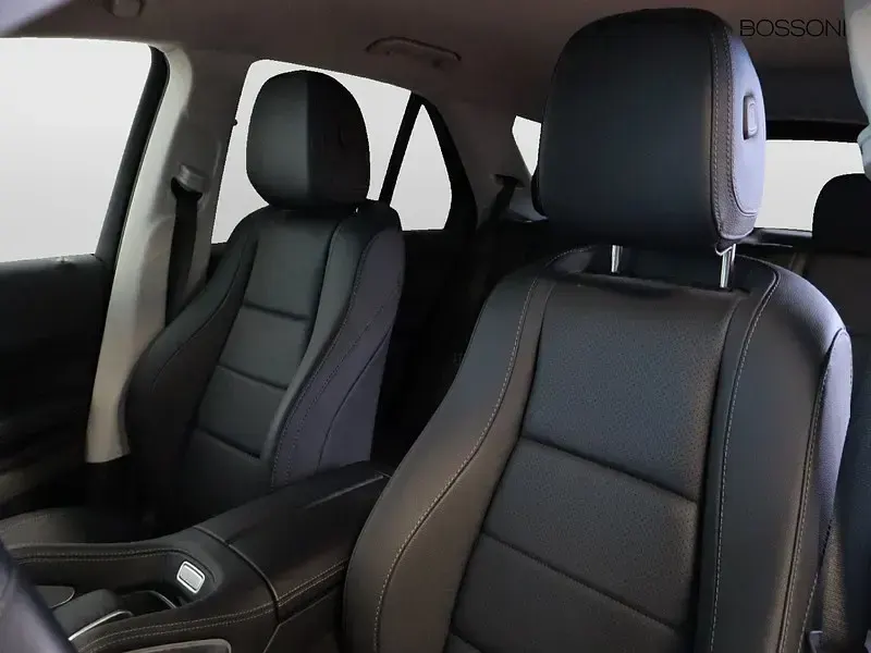 Usata Mercedes GLE300 Advanced 269 CV (197 kW) 2025 Argento SUV