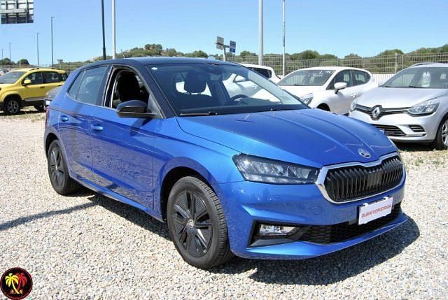 Usata Skoda Fabia Style 80 CV (58 kW) 2022 Blu Utilitaria