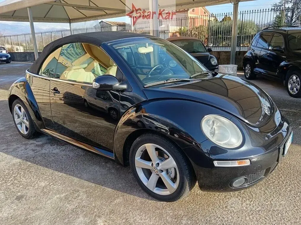 Usata VW New Beetle 105 CV (77 kW) 2006 Nero Utilitaria