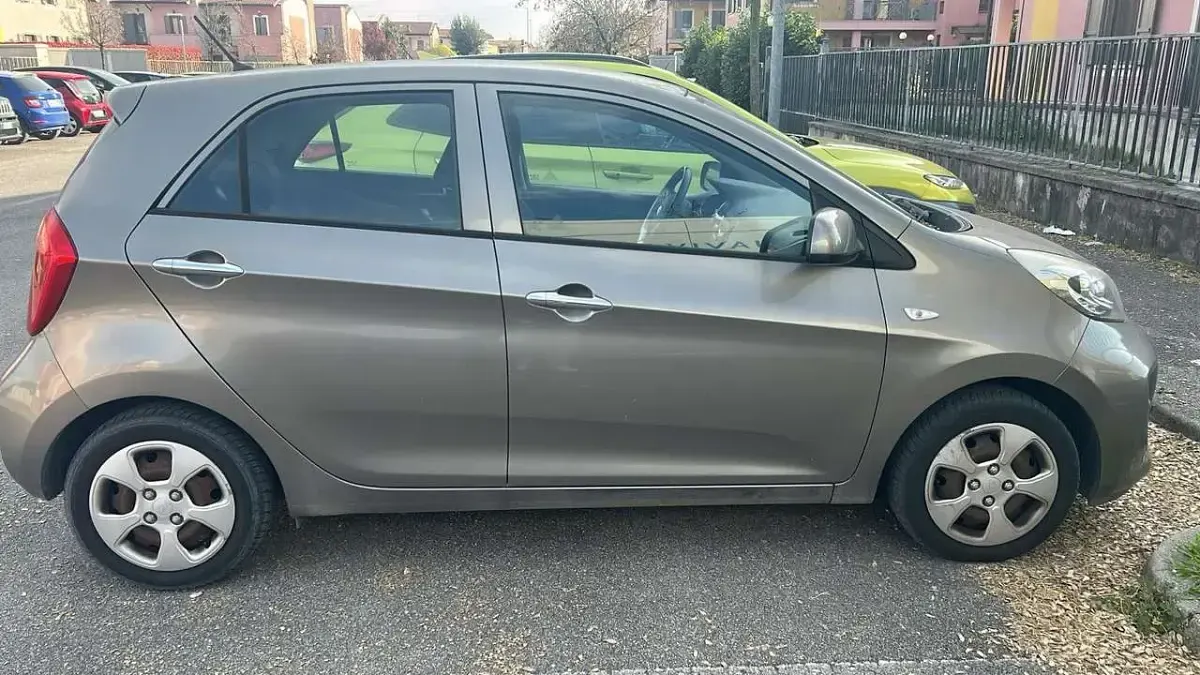 Usata Kia Picanto 66 CV (48 kW) 2015 Other Utilitaria