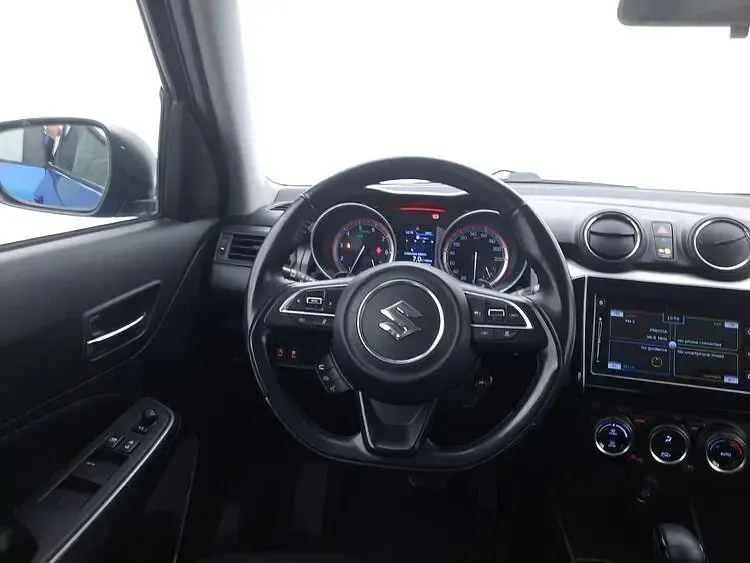 Usata Suzuki Swift 83 CV (61 kW) 2021 Blu Utilitaria