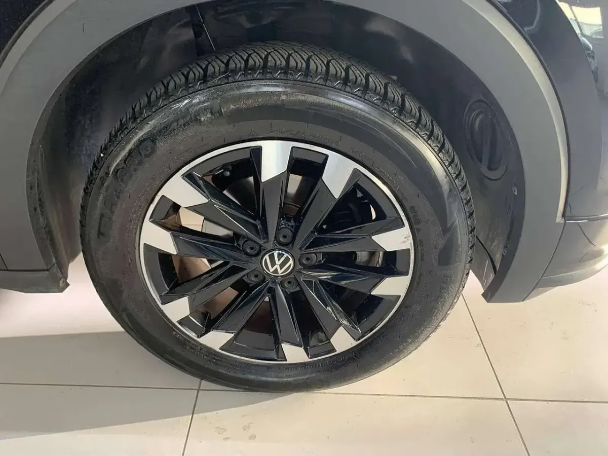 Usata VW T-Cross Sportline 110 CV (80 kW) 2023 Nero SUV