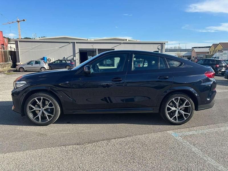 Usata BMW X6 M Sport 286 CV (210 kW) 2021 Blu/azzurro SUV