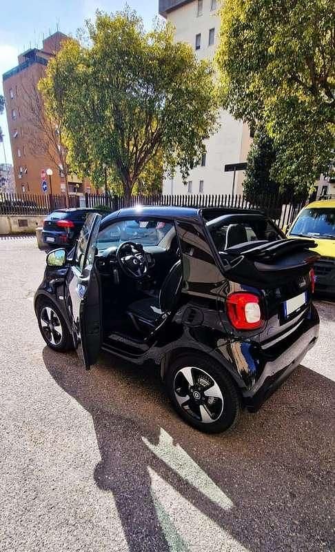 Usata Smart ForTwo Electric Drive Passion 41 kW (56 CV) 2022 Cabrio