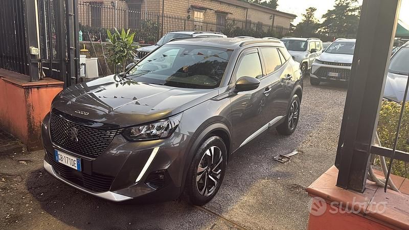 Grigio Usata 2020 Peugeot 2008 Allure SUV | 14.700 € (Buon prezzo) - Immagine 1/4