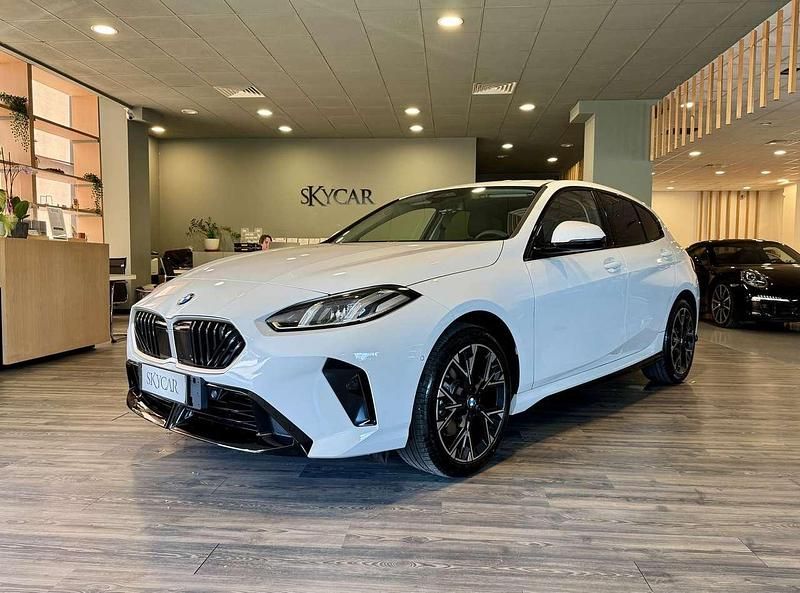 Nuova BMW 120 M Sport 170 CV (125 kW) 2026 Bianco Utilitaria