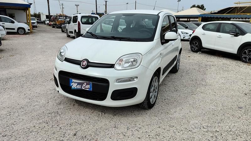 Bianco Usata 2019 Fiat Panda Easy Tre volumi | 8299 € (Ottimo prezzo) - Immagine 1/4