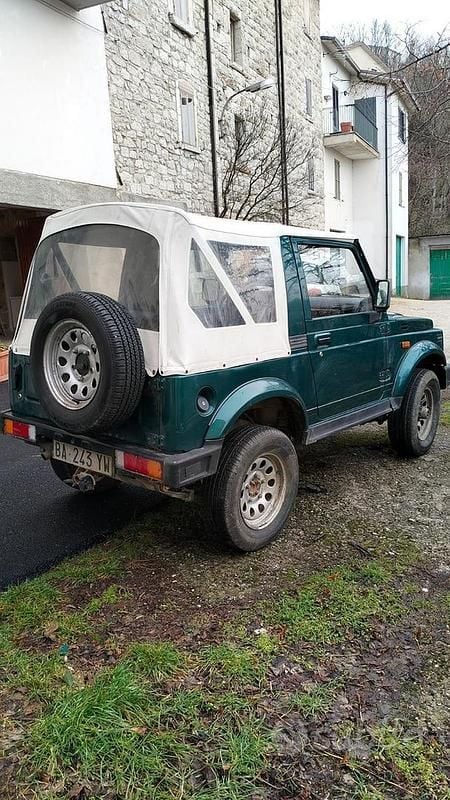 Usata Suzuki Samurai 1998 SUV
