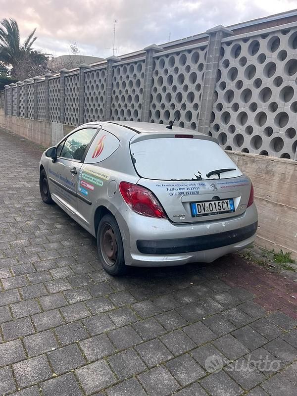 Usata Peugeot 207 70 CV (51 kW) 2009 Furgone