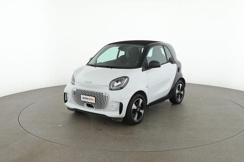 Bianco Usata 2022 Smart ForTwo Electric Drive Passion Due volumi | 11.199 € (Buon prezzo) - Immagine 1/4