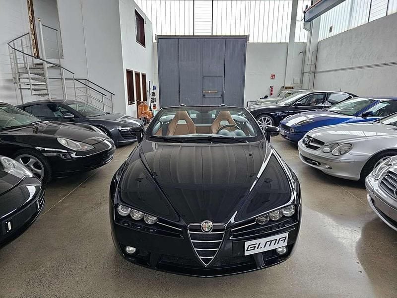 Usata Alfa Romeo Spider 200 CV (147 kW) 2011 Nero Cabrio