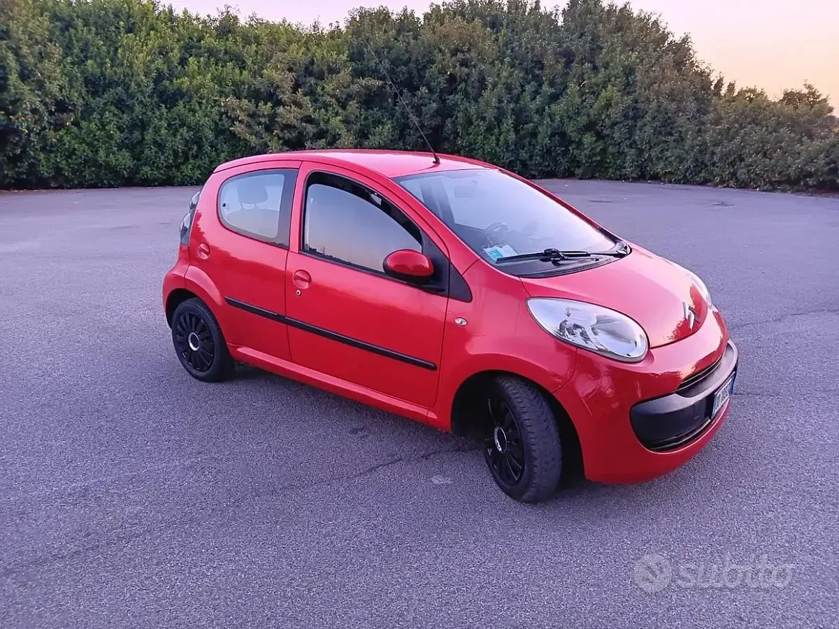 Usata Citroën C1 68 CV (50 kW) 2006 Rosso Utilitaria