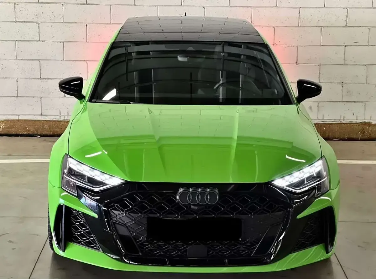 Usata Audi RS3 Ambiente 400 CV (294 kW) 2025 Verde Berlina