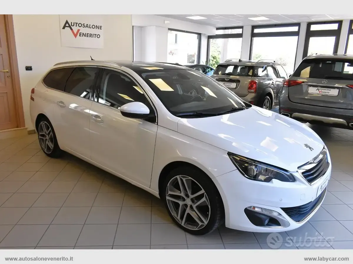 Usata Peugeot 308 GT-line 120 CV (88 kW) 2015 Bianco Station wagon