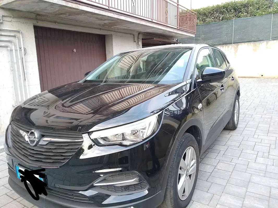 Usata Opel Grandland X S 120 CV (88 kW) 2018 Nero SUV