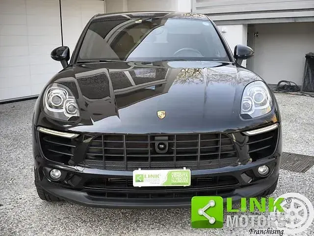 Usata Porsche Macan 250 CV (183 kW) 2016 Nero SUV