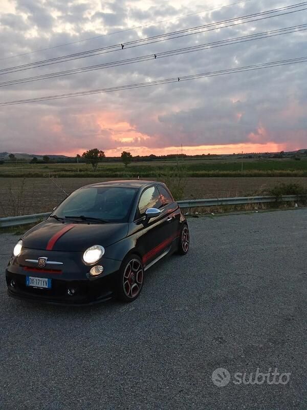 Usata 2009 Abarth 500 Due volumi | 9000 € (Buon prezzo) - Immagine 1/4