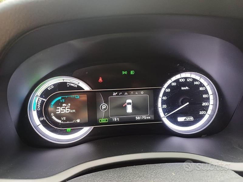 Usata Kia Niro 105 CV (77 kW) 2017 Nero SUV