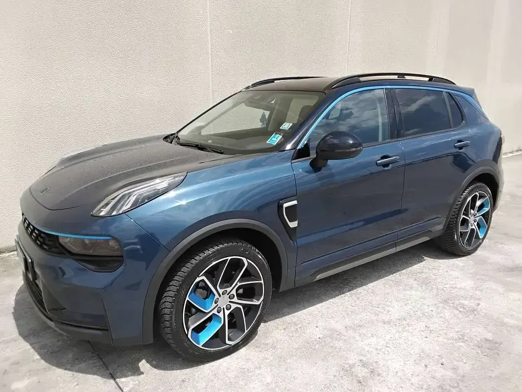 Usata Lynk & Co 01 179 CV (131 kW) 2023 Blu/azzurro SUV