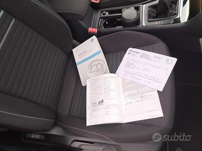 Usata VW Golf VII Highline 110 CV (80 kW) 2015 Bianco Berlina