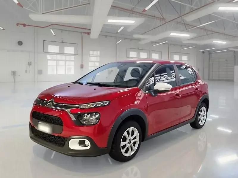 Usata 2024 Citroën C3 PureTech Berlina | 14.750 € (Buon prezzo) - Immagine 1/4