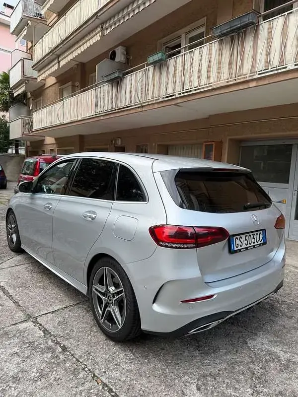 Usata Mercedes B200 Premium 150 CV (110 kW) 2021 Utilitaria