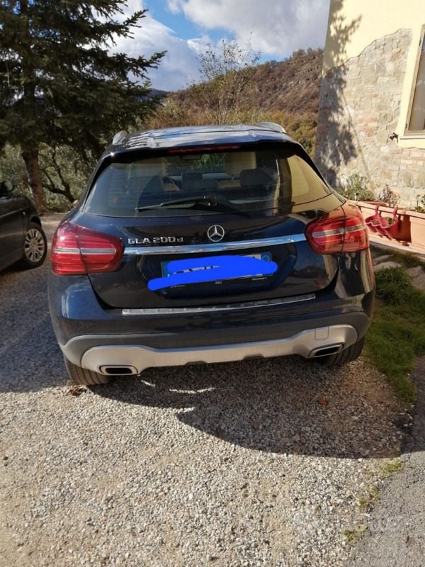 Usata Mercedes GLA200 Sport 2018 Blu SUV
