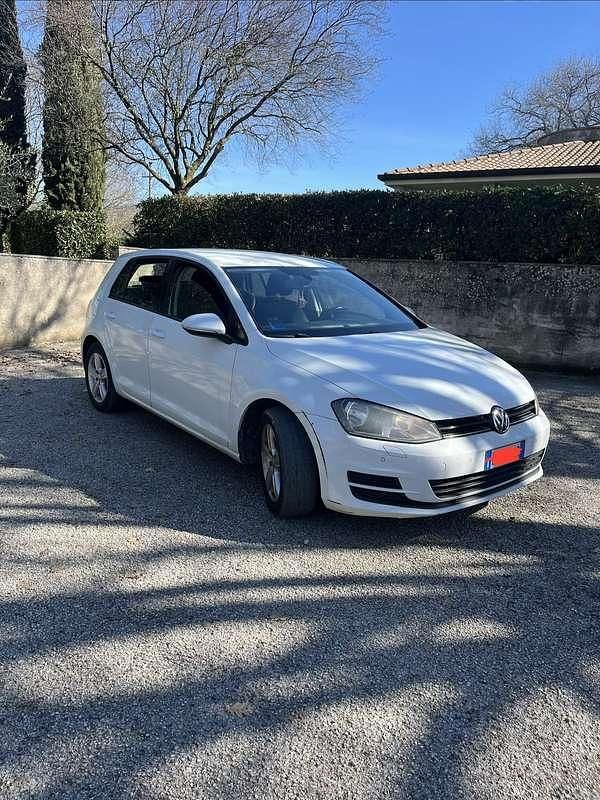 Usata VW Golf VII Comfortline 105 CV (77 kW) 2014 Bianco Berlina