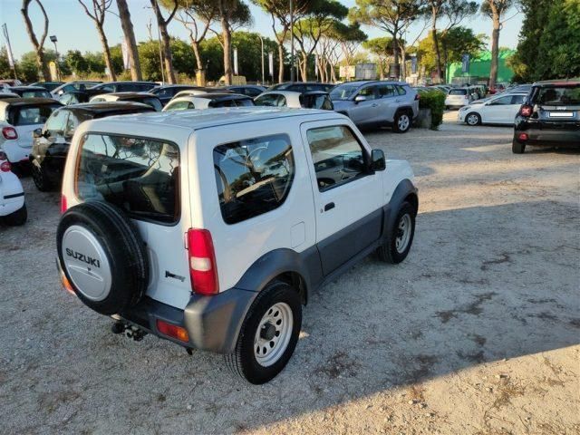 Bianco Usata 2018 Suzuki Jimny SUV | 17.400 € (Buon prezzo) - Immagine 1/3