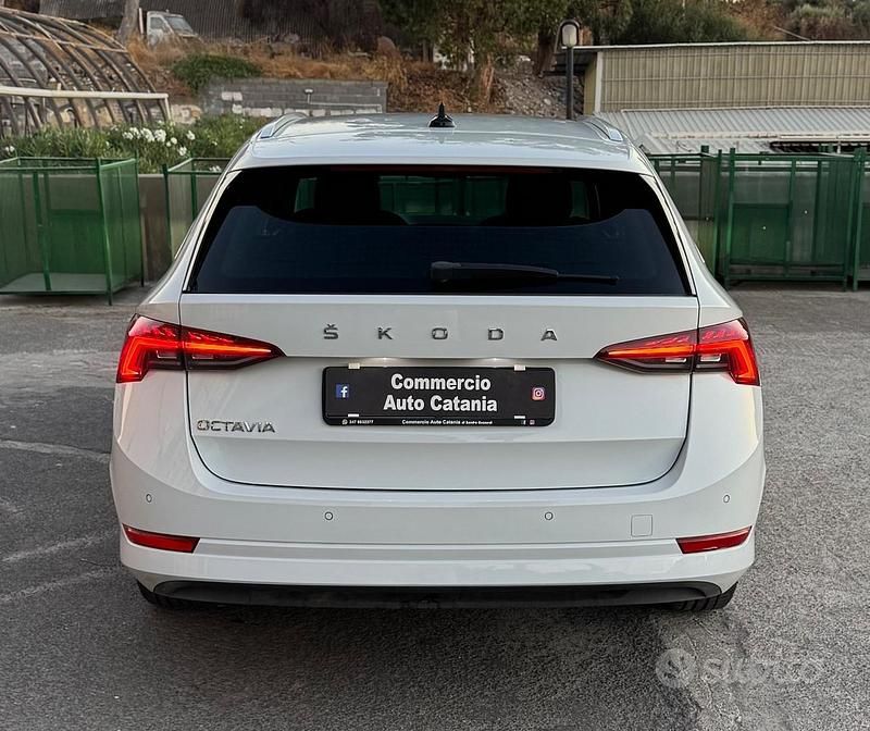 Usata Skoda Octavia 116 CV (85 kW) 2020 Bianco Station wagon
