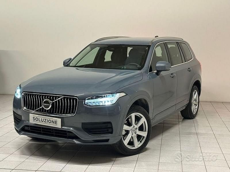 Usata Volvo XC90 235 CV (172 kW) 2023 Grigio SUV