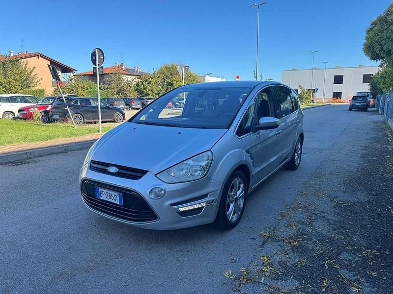 Usata Ford S-MAX Titanium 163 CV (119 kW) 2013 Monovolume