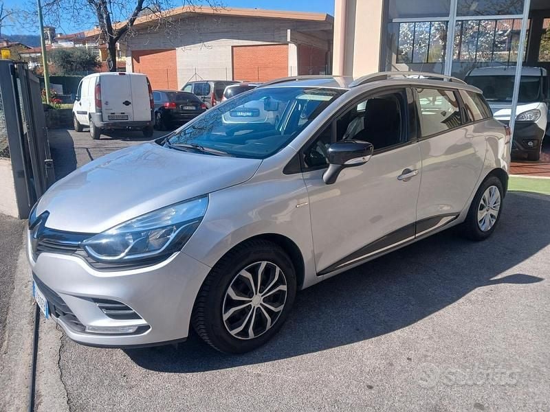 Usata Renault Clio GrandTour Life 75 CV (55 kW) 2018 Grigio Station wagon