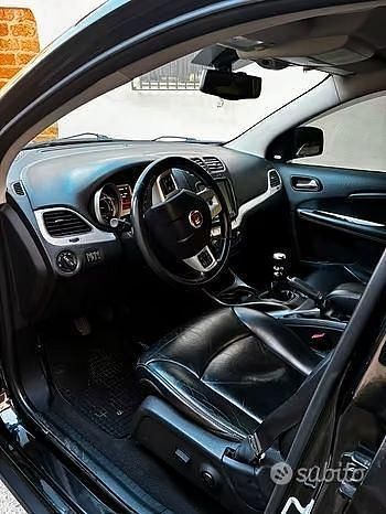 Usata Fiat Freemont Lounge 140 CV (102 kW) 2012 Nero SUV