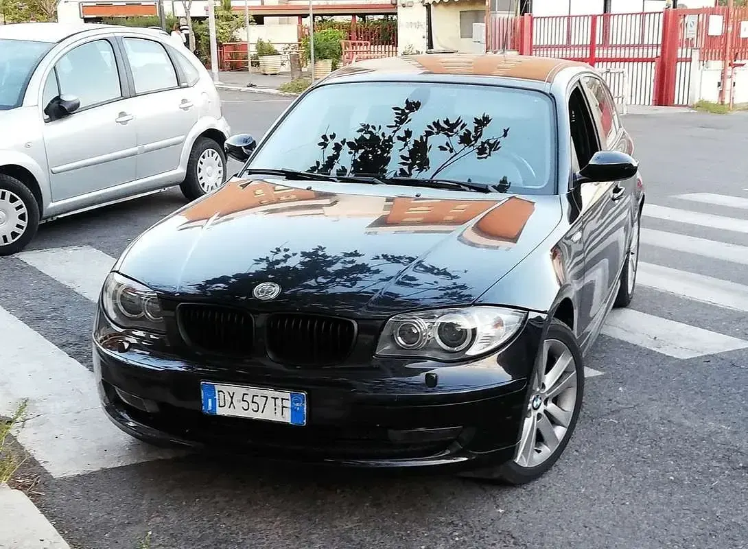 Usata BMW 116 122 CV (89 kW) 2009 Utilitaria