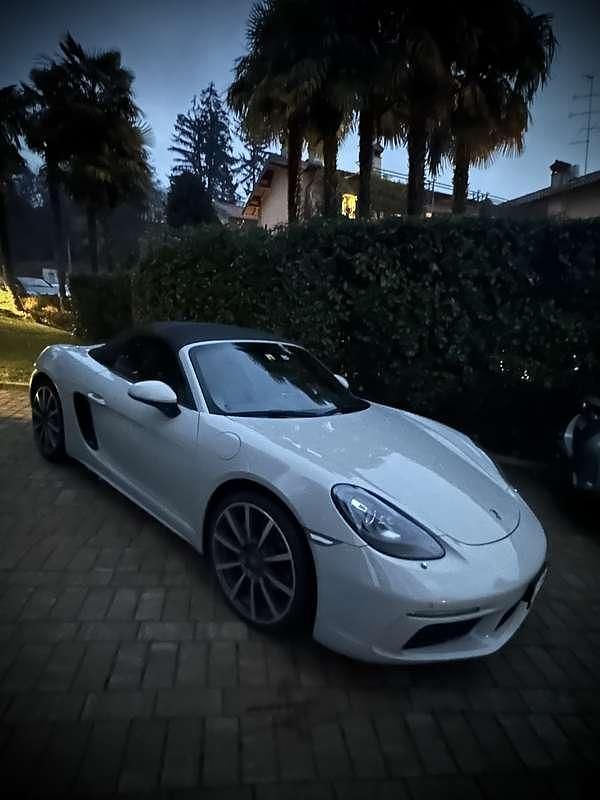 Beige Usata 2018 Porsche 718 Cabrio | 57.500 € (Buon prezzo) - Immagine 1/4