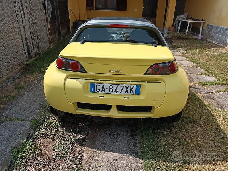 Usata Smart Roadster 82 CV (60 kW) 2006 Giallo Cabrio