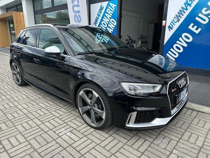 Usata Audi RS3 Comfort 400 CV (294 kW) 2017 Nero metallizzato Berlina