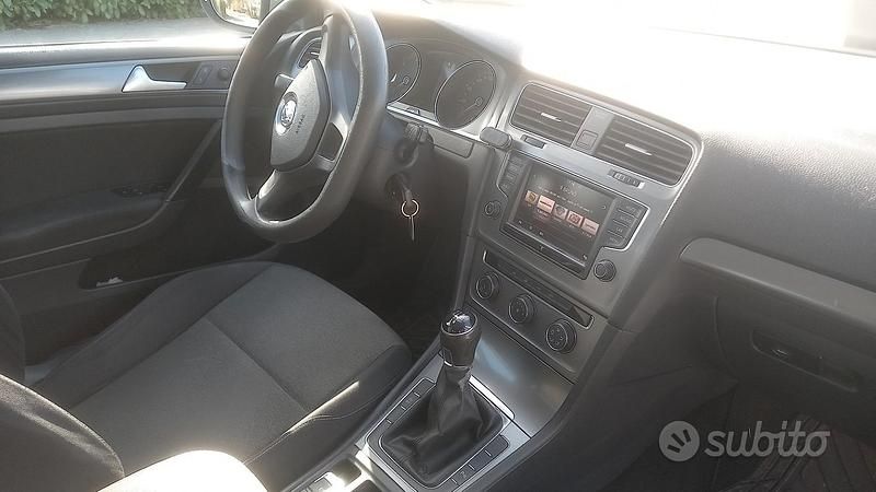 Usata VW Golf VII Trendline 90 CV (66 kW) 2016 Grigio Berlina