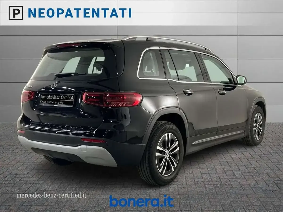 Begagnad Mercedes GLB180 Advanced 116 HK (85 kW) 2025 Svart SUV