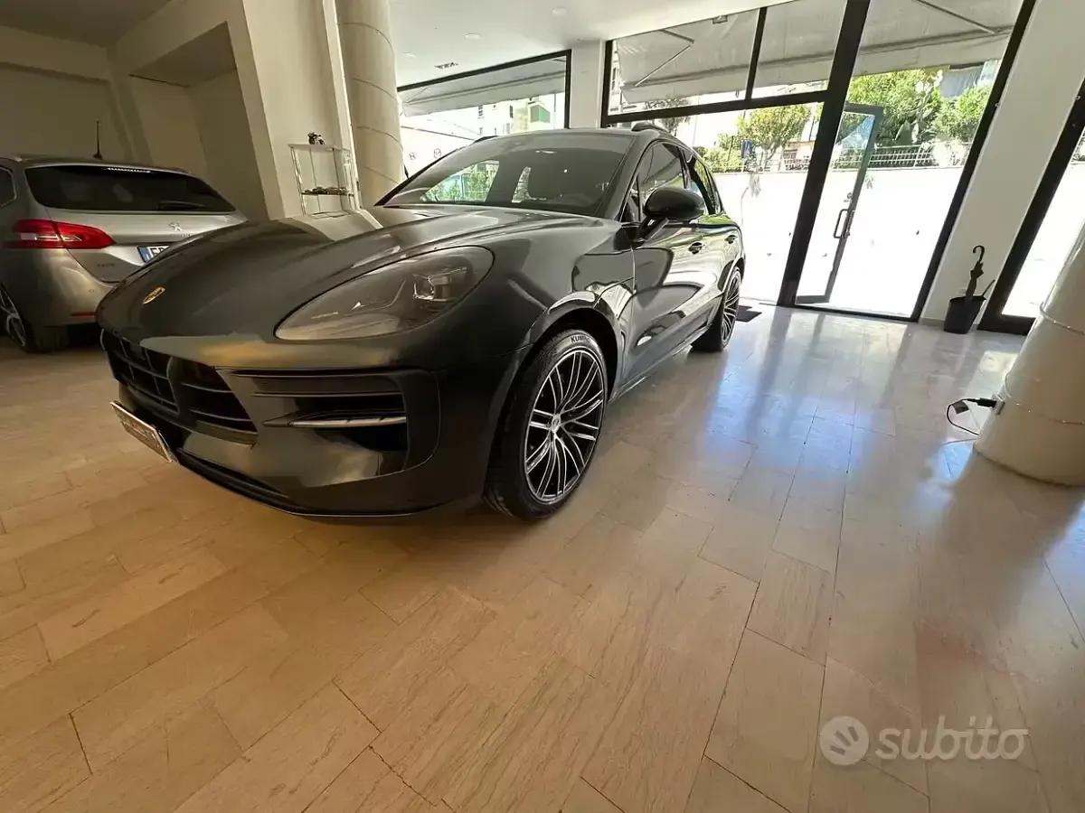 Usata Porsche Macan 381 CV (280 kW) 2021 Grigio SUV