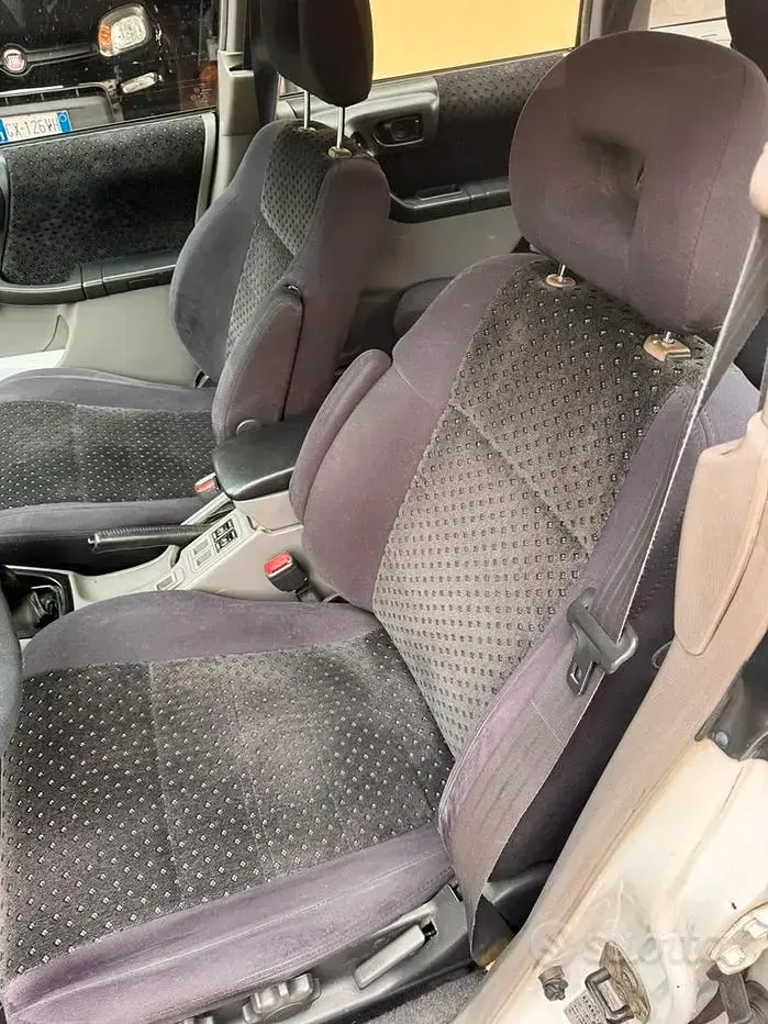 Usata Subaru Forester 170 CV (125 kW) 2000 Bianco SUV