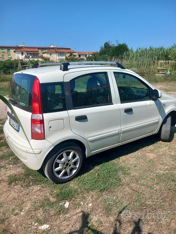 Usata Fiat Panda Dynamic 70 CV (51 kW) 2011 Bianco Utilitaria