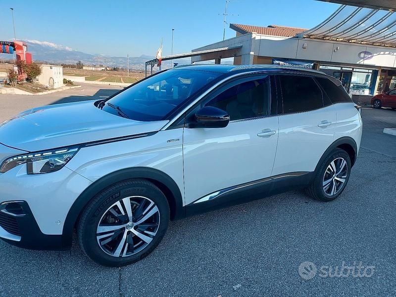 Usata Peugeot 3008 130 CV (95 kW) 2017 Bianco SUV
