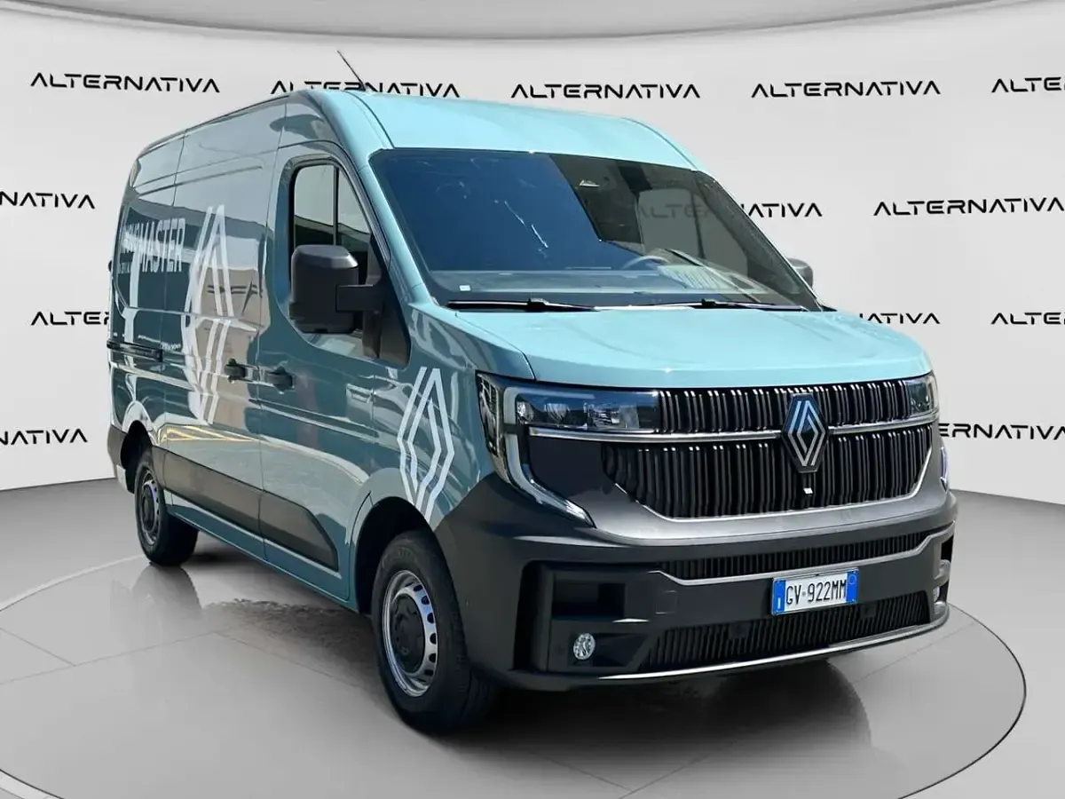 Usata Renault Master 150 CV (110 kW) 2024 Monovolume