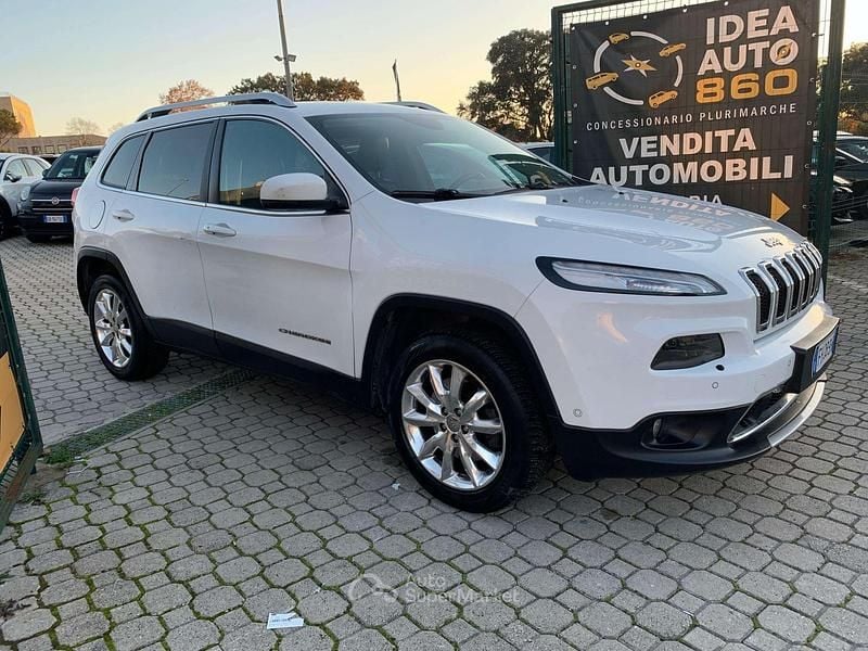 Usata Jeep Cherokee Limited 140 CV (102 kW) 2015 Bianco SUV