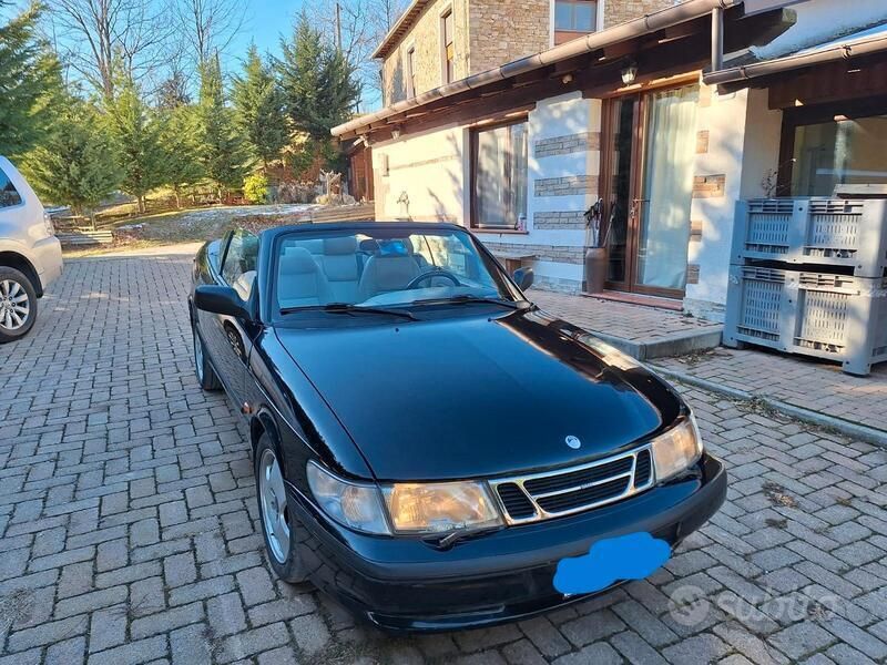 Usata Saab 900 Cabriolet 185 CV (136 kW) 1994 Nero Cabrio