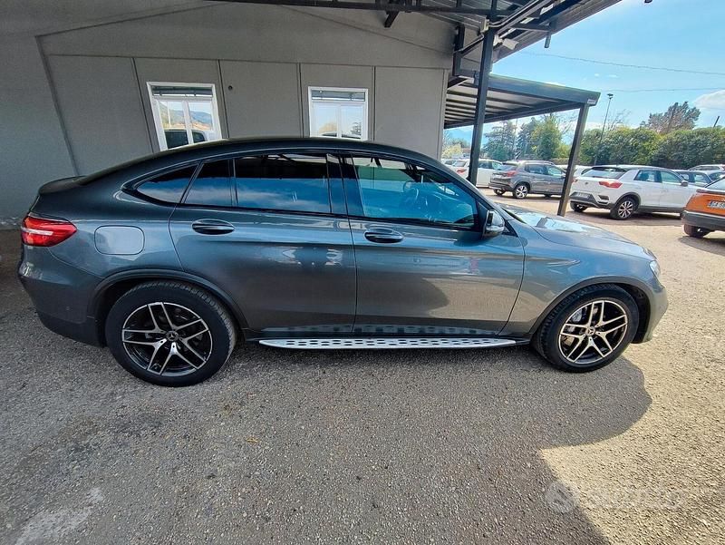 Usata Mercedes GLC250 Premium 203 CV (149 kW) 2019 Grigio Coupé